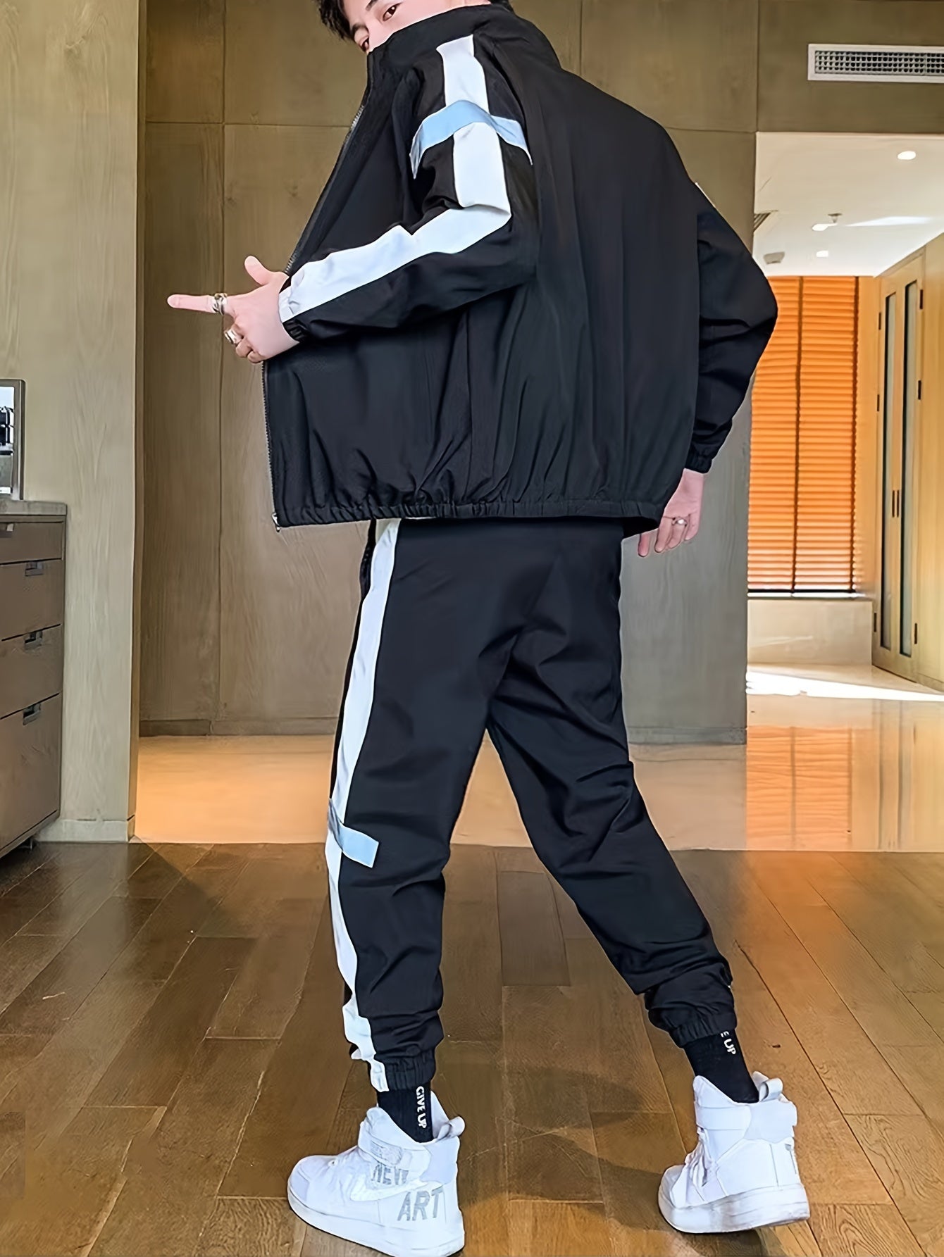 Men's Casual Sportswear Set - Trendy Korean-Style Jacket & Pants Combo, Long Sleeve, Machine Washable