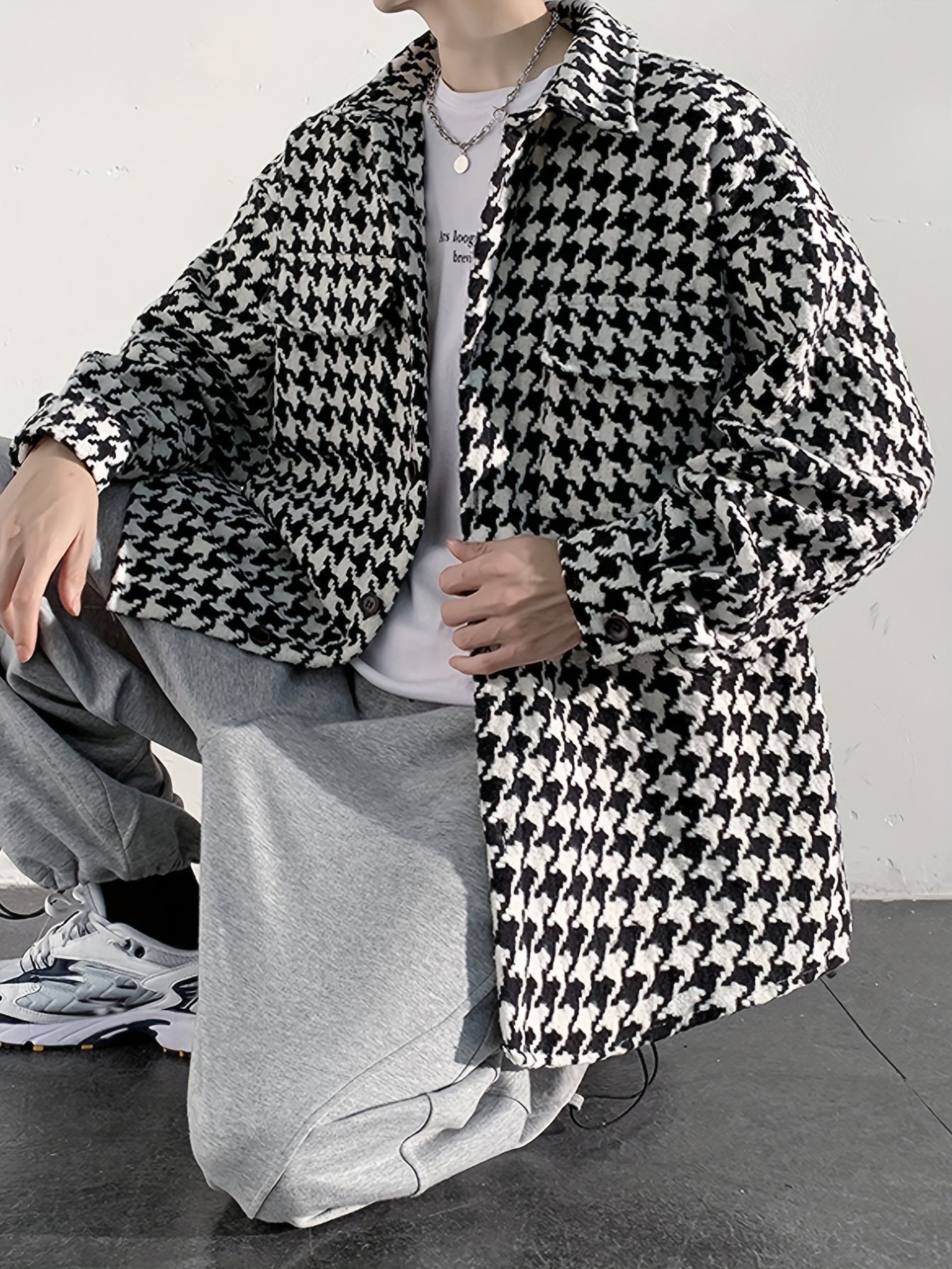 Stylish Men's Checkered Graphic Print Jacket - Long Sleeve, Hooded, Casual Button Up with Lapel, Multiple Pockets, Perfect for Outdoor Activities and Everyday Wear
