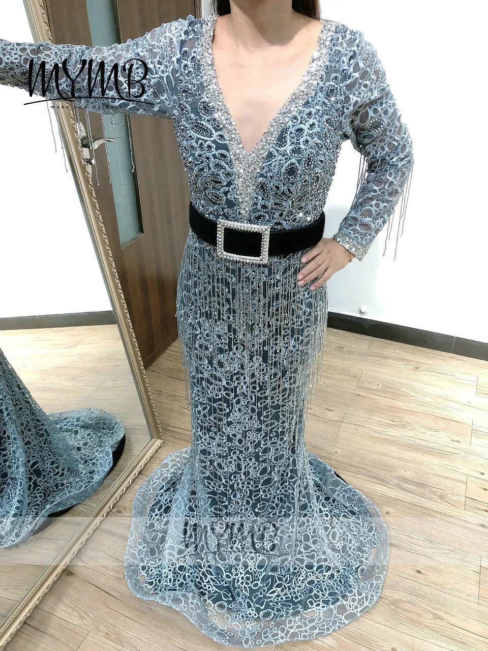 MYMB 2021 Long Sleeve V Neck Mother Dress Unique Fitted Grey Blue Lace Embroidery Wedding Party Evening Dress Tassel MY41128