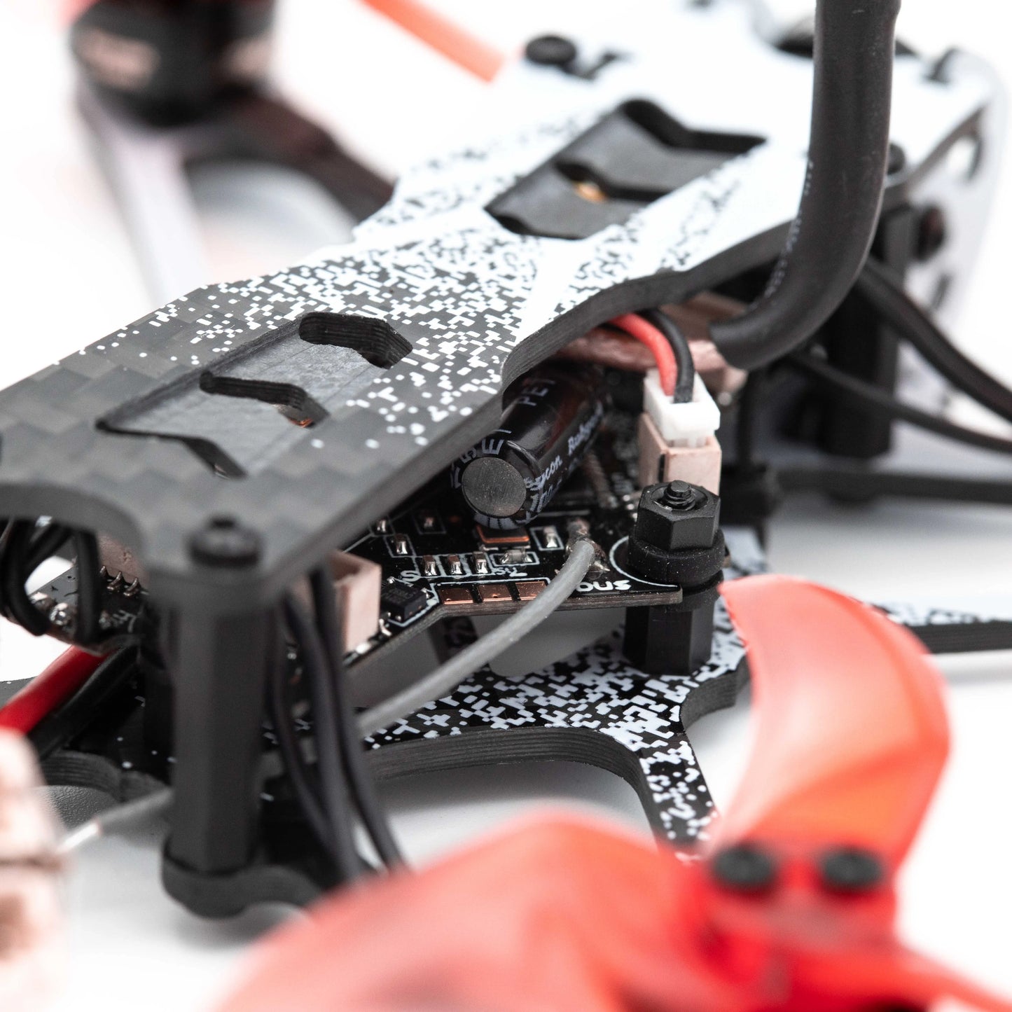 EMAX Tinyhawk II Freestyle 115mm 2.5 inch F4 5A ESC FPV Racing RC Drone RTF / BNF Version with Remote Control / Fpv Goggle