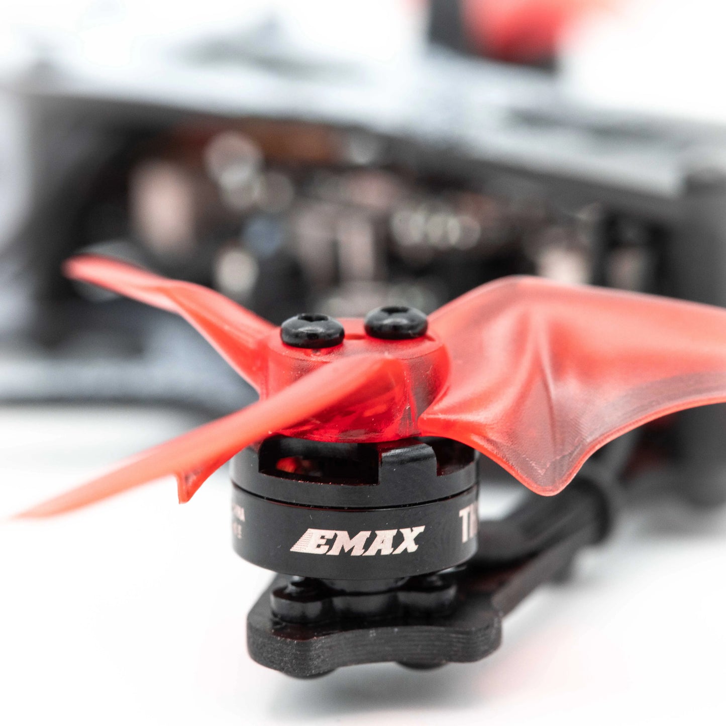 EMAX Tinyhawk II Freestyle 115mm 2.5 inch F4 5A ESC FPV Racing RC Drone RTF / BNF Version with Remote Control / Fpv Goggle
