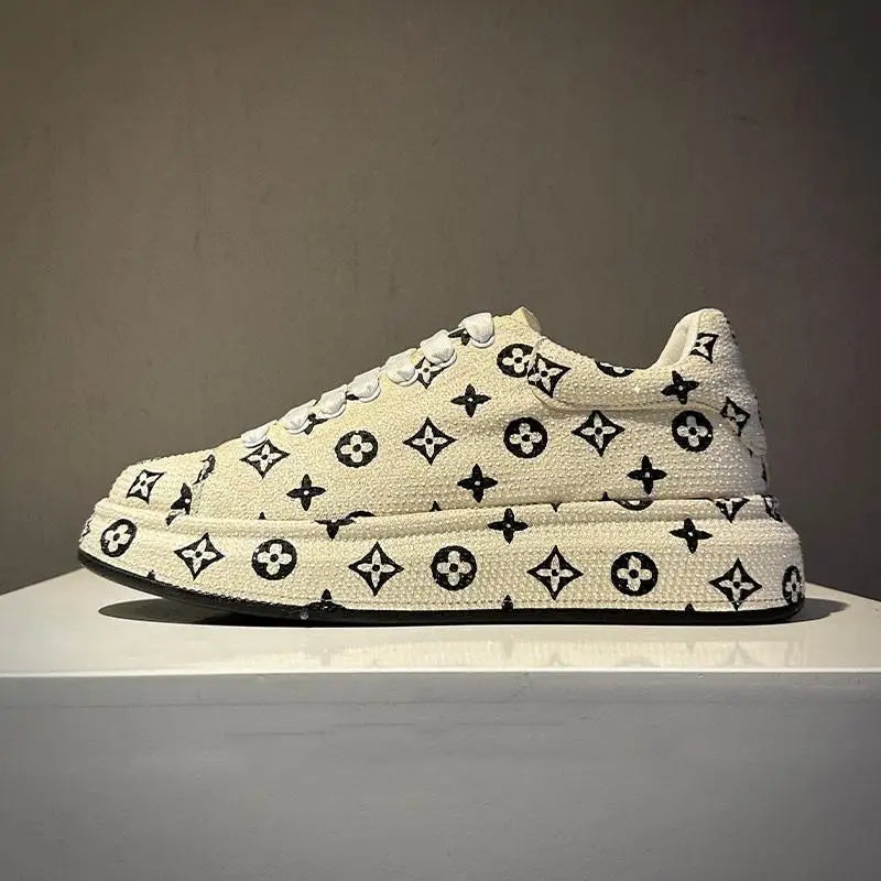 Trendy brand low-top hot diamond board shoes men's solid color foreign style lace-up versatile casual dad shoes