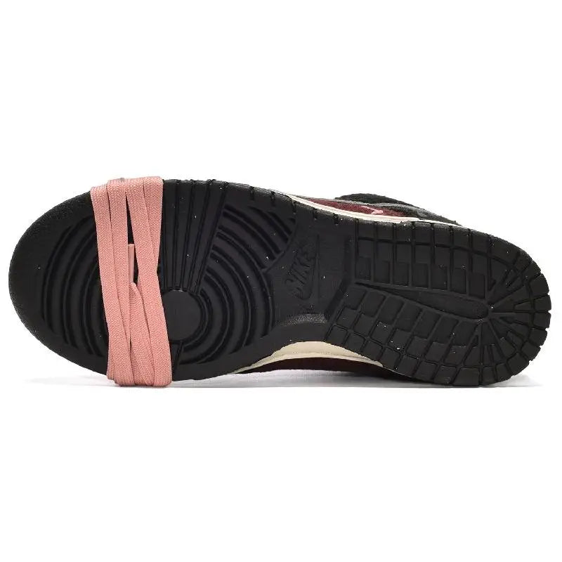 【Customize】Nike Dunk Skateboarding Shoes Women's Sneakers shoes DQ7579-600
