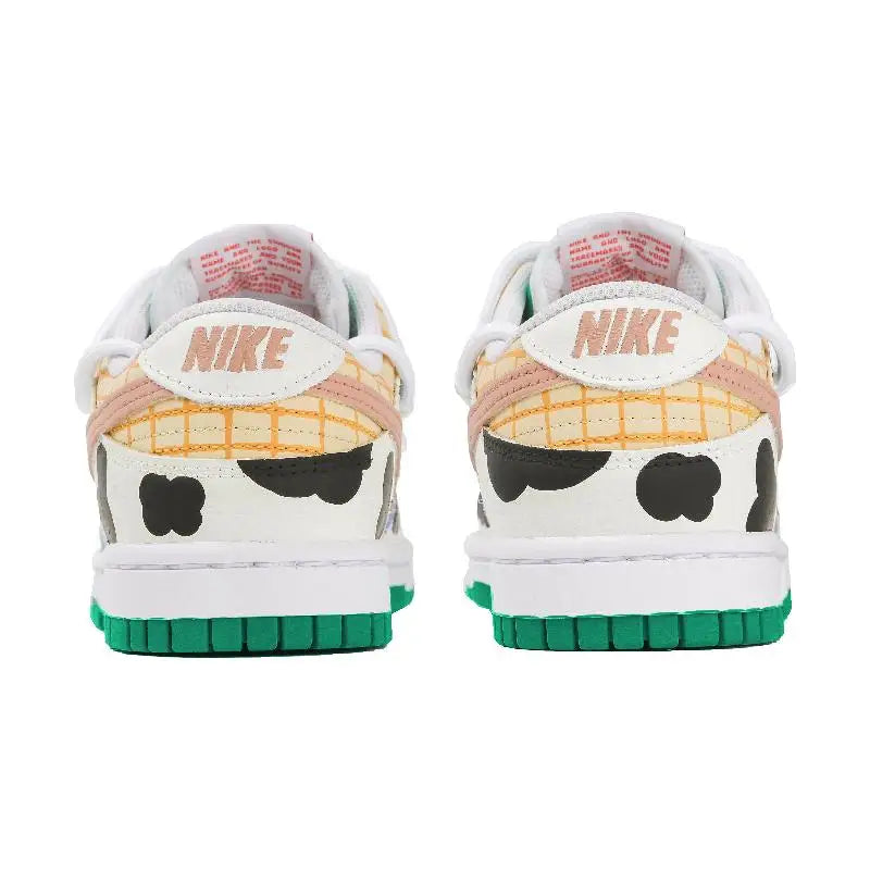 【Customize】Nike Dunk Skateboarding Shoes Women's Sneakers shoes FD9924-311