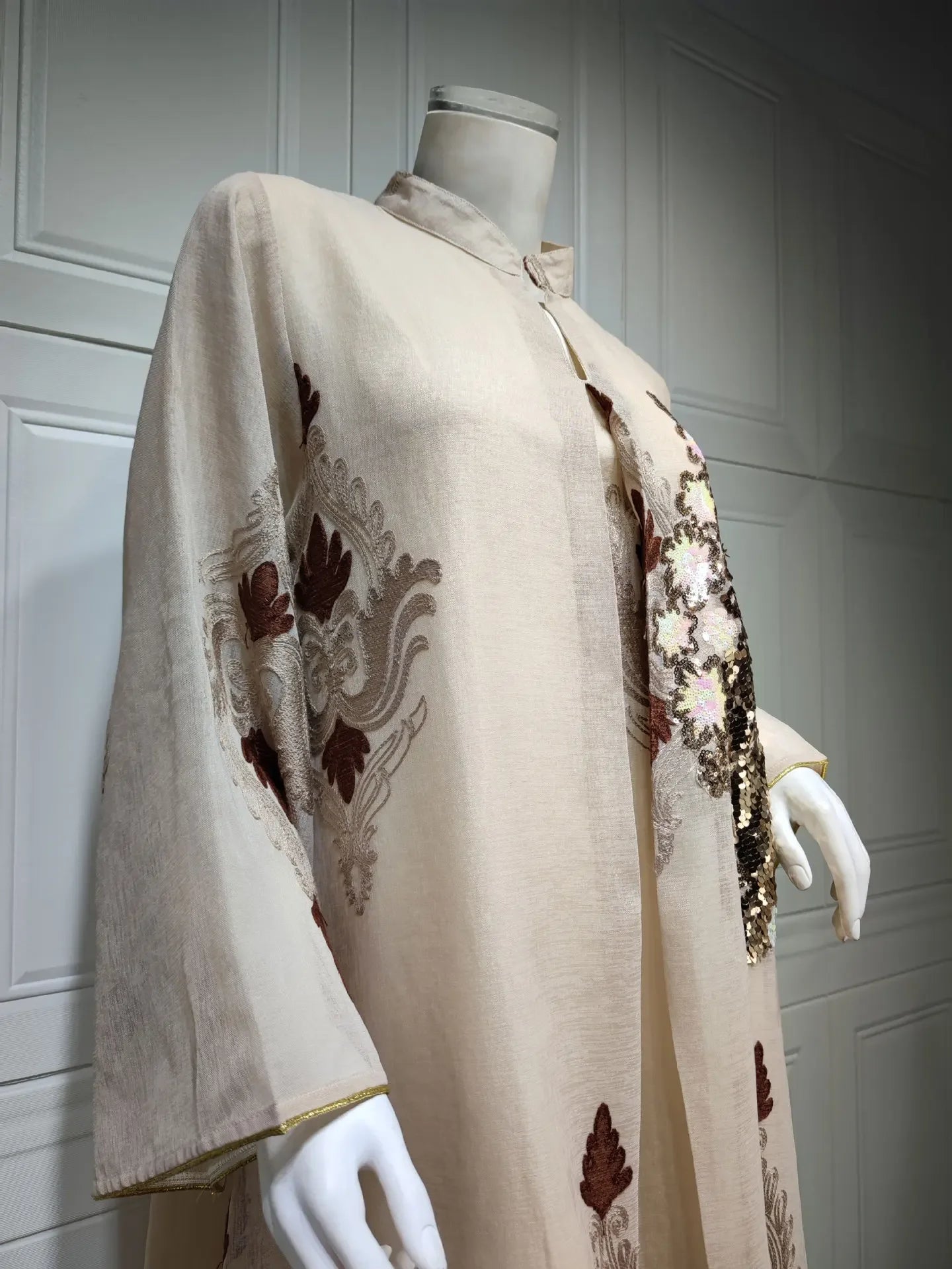 Mesh Sequins Embroidered Abaya Dress for Women Winter 2024 Middle East Arab Oman Dubai Muslim Moroccan Caftan Party Clothes Eid