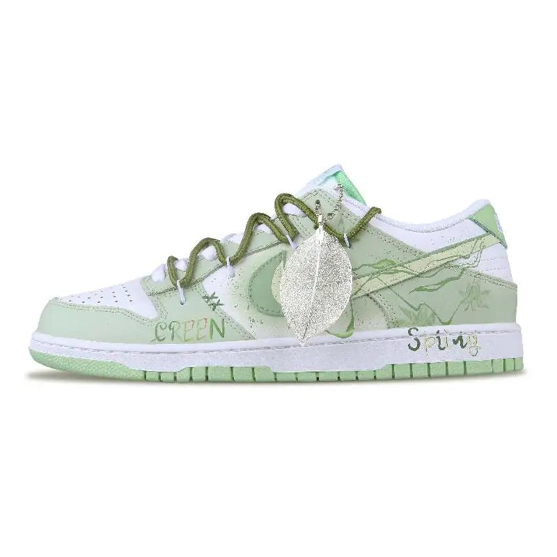 【Customize】Nike Dunk Skateboarding Shoes Men Sneakers shoes DV0831-105