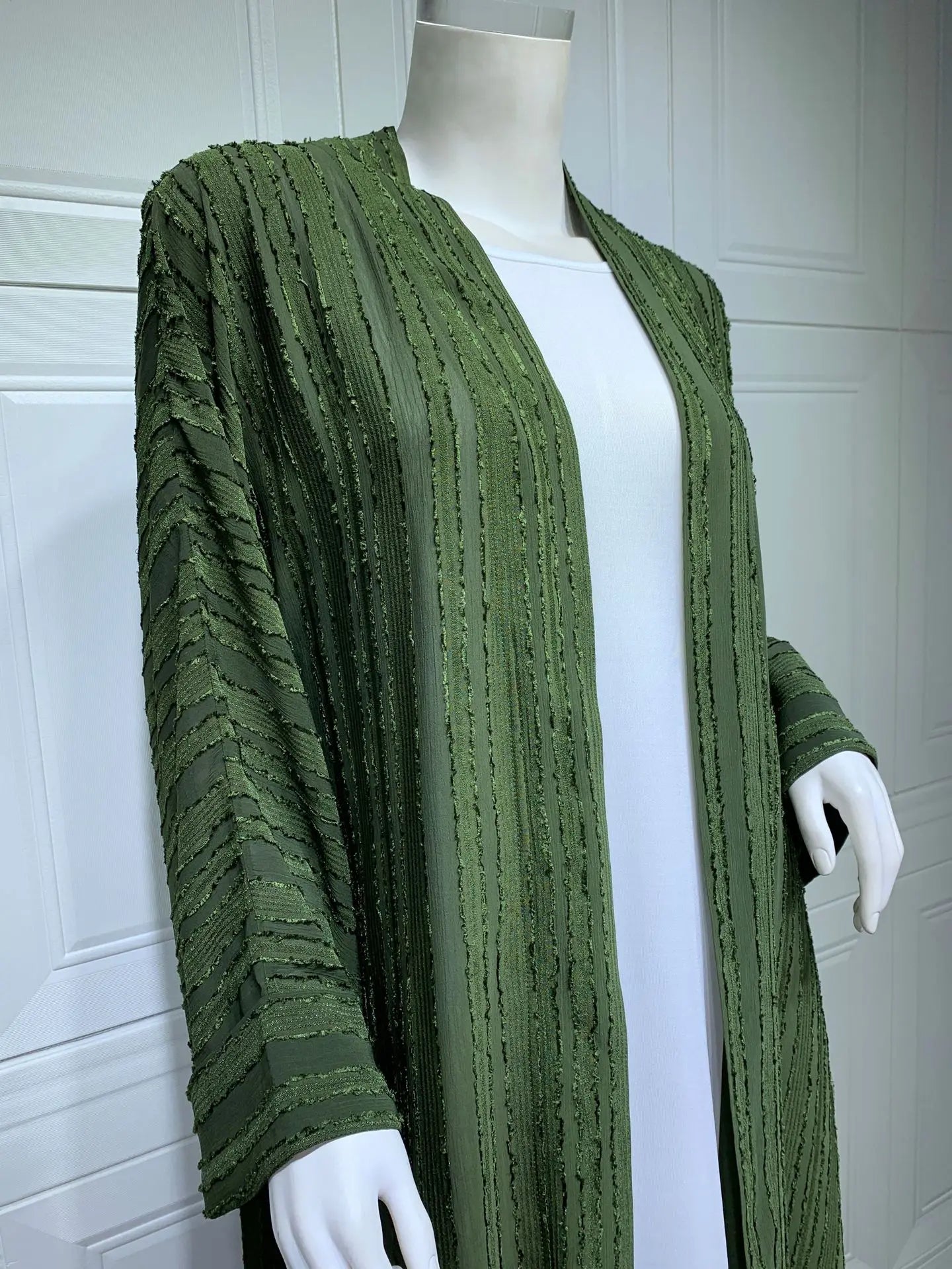 2024 New Fashion Muslim Kimono Abaya Solid Striped Retro Ethnic Cardigan Robe Dubai Middle Eastern Saudi Arabia Eid Clothes