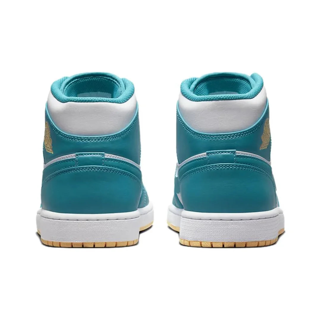 Nike New Arrival Air Jordan 1 MID Men's and Women's sneakers classic model Sports Shoes Fashion breathable sneaker
