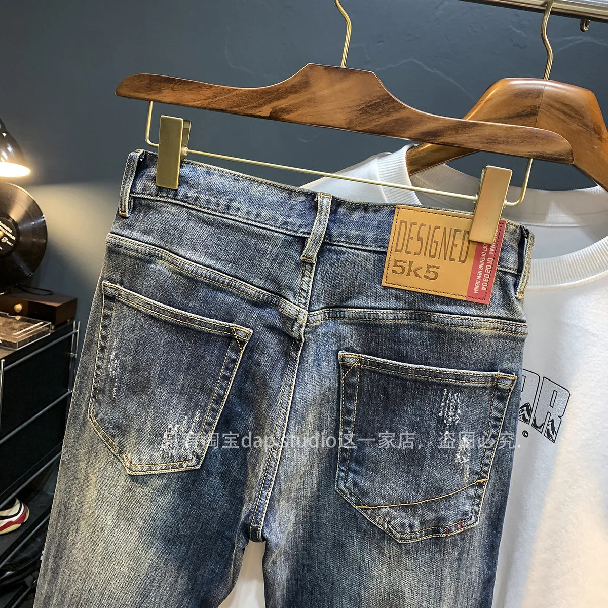 Light Luxury Jeans for Men 2024 Autumn Retro Distressed Casual Trousers Fashion Street Skinny Denim Pants