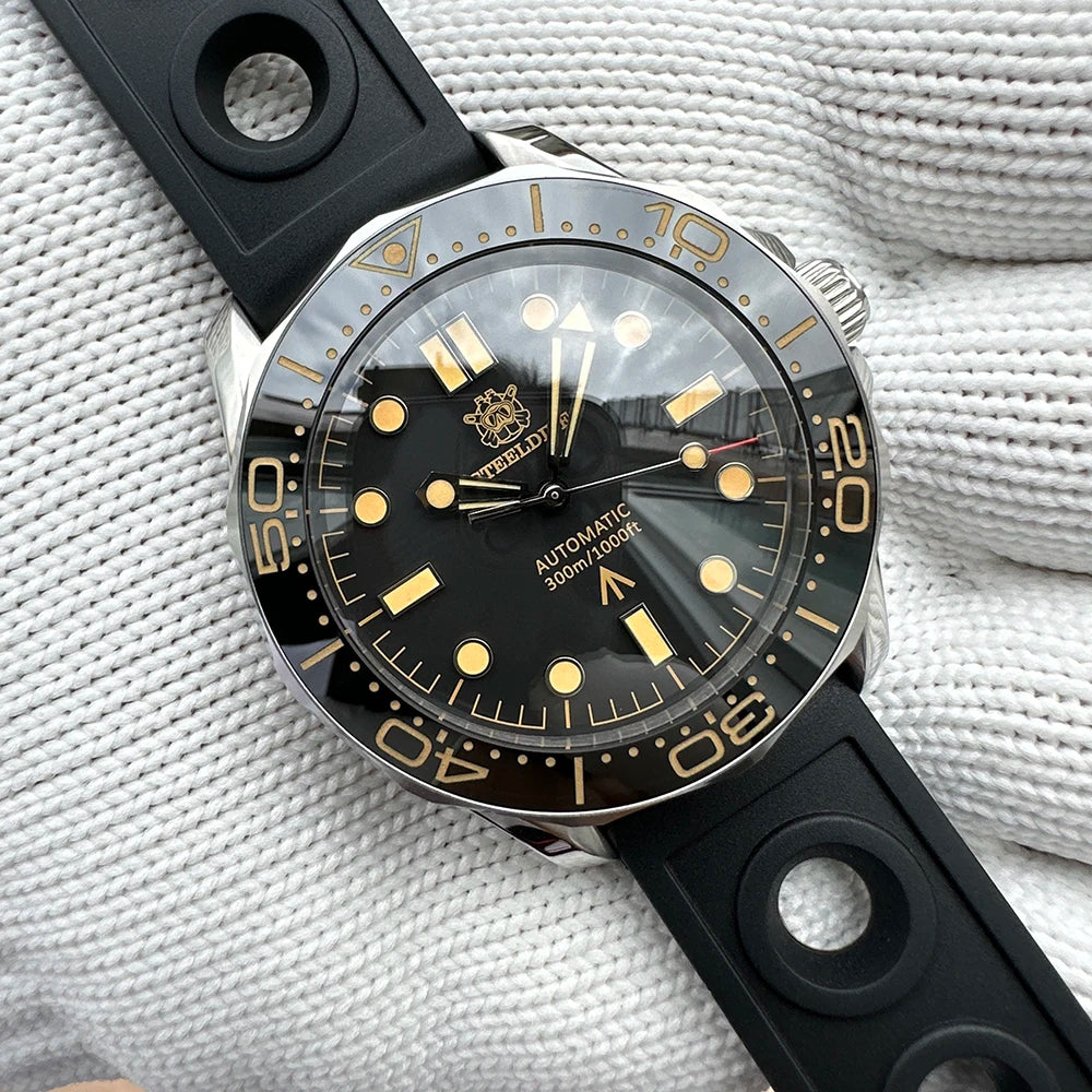 STEELDIVE SD1957 Best Seller 42MM Ceramic Bezel 300M Waterproof Super Luminou Sapphire Glass NH35 Automatic Men Dive Watch Reloj