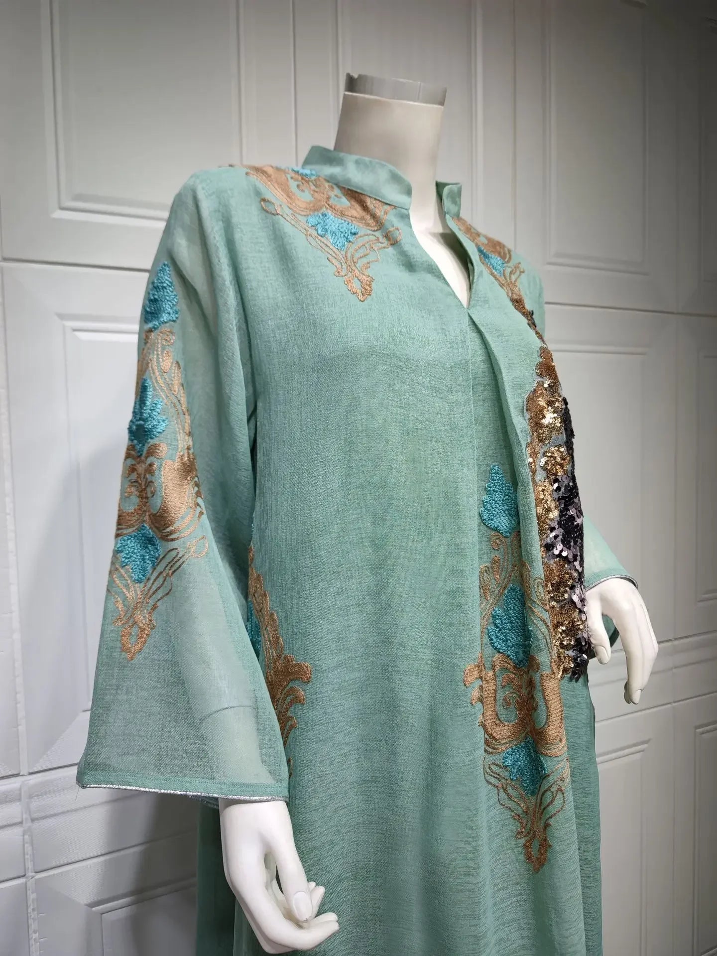 Mesh Sequins Embroidered Abaya Dress for Women Winter 2024 Middle East Arab Oman Dubai Muslim Moroccan Caftan Party Clothes Eid